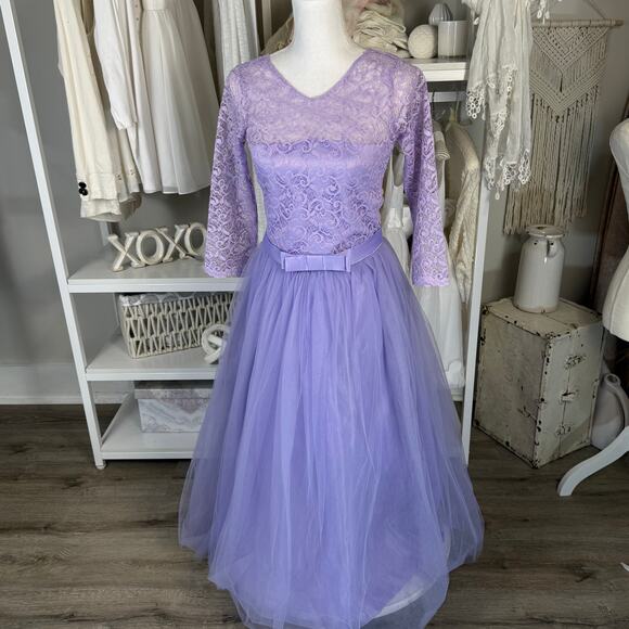Ibtom Castle Other - Ibtom Castle girls size medium Lavendar dress special occasion flower girl SI030